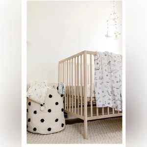 Pehr Pom Pom basket navy hamper